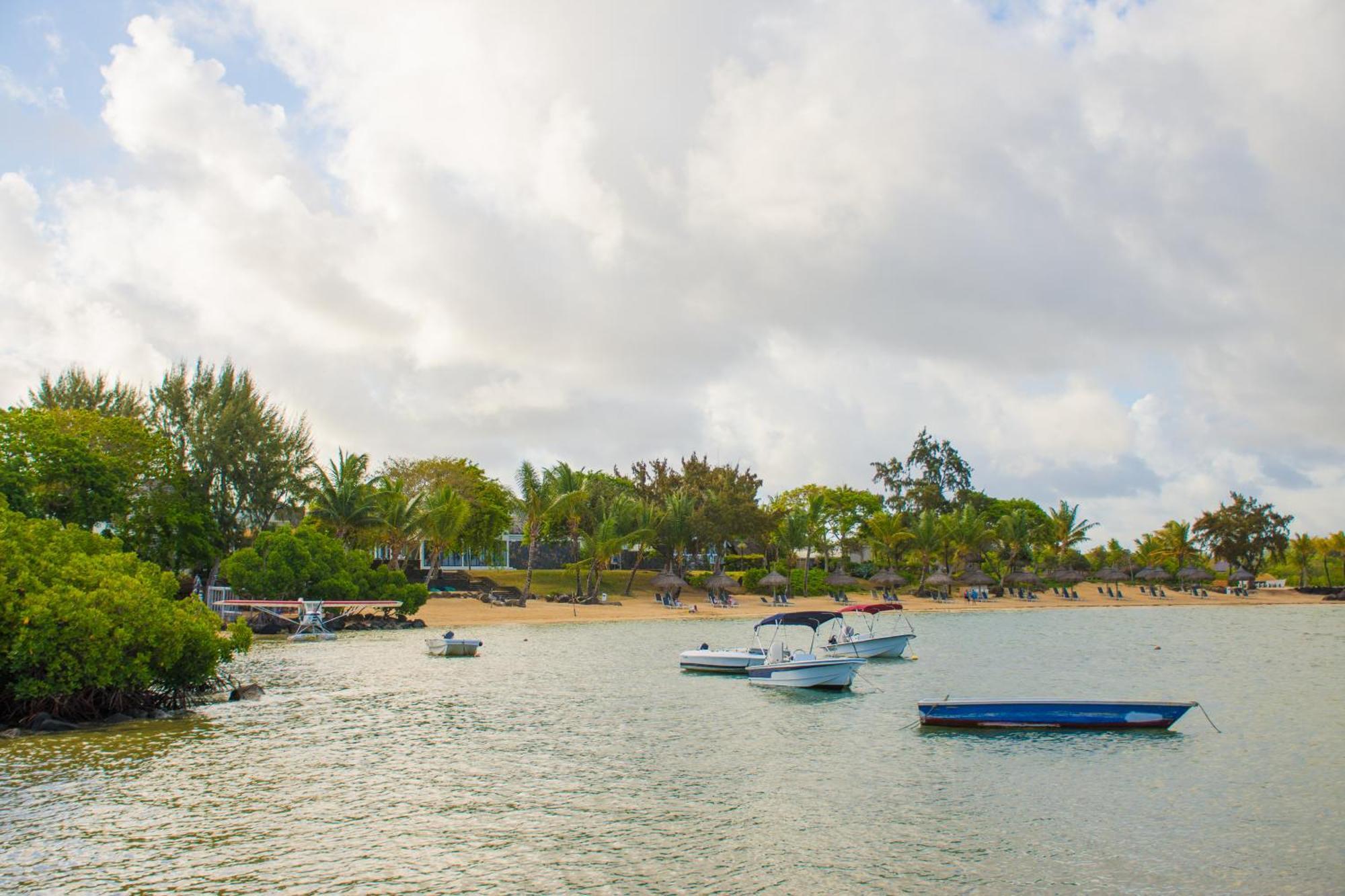 Azuri With Beach, Pools, Gym, Golf, Shops, Restaurants, Spa, Boat Activities, Tennis &paddle Court, Kids Corner Appartement