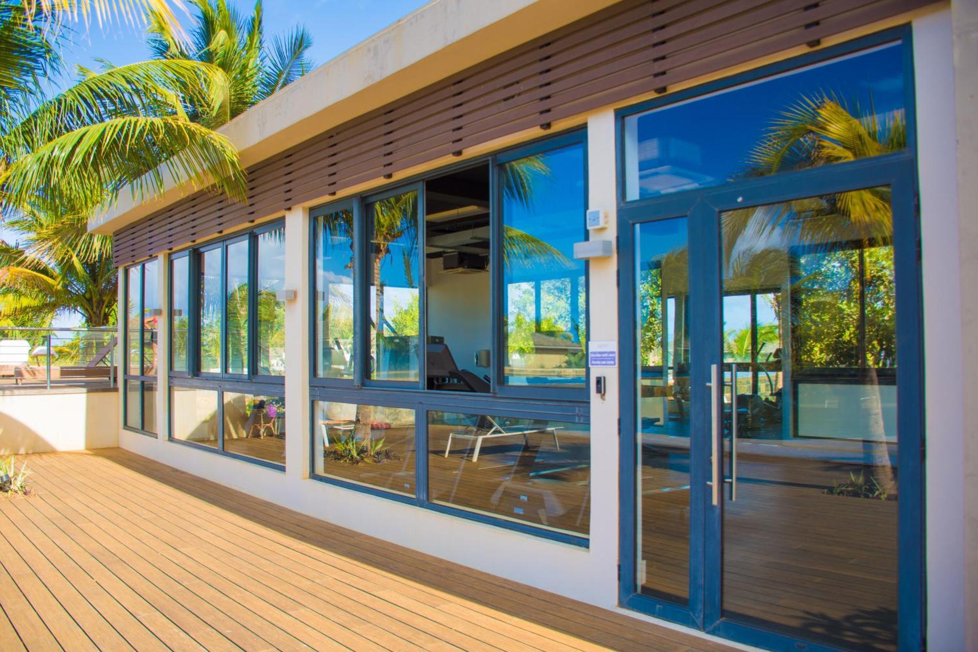 Appartement Azuri With Beach, Pools, Gym, Golf, Shops, Restaurants, Spa, Boat Activities, Tennis &paddle Court, Kids Corner *